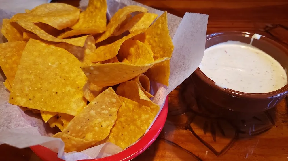 Warm Fresh Chips and Salsa